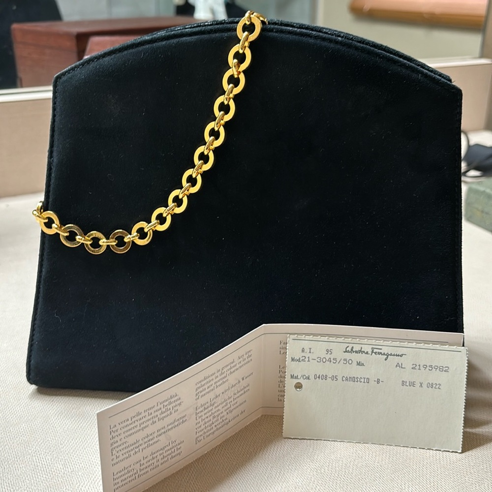 SALVATORE FERRAGAMO VINTAGE NAVY BLUE / GOLD CHAIN STRAP SUEDE LEATHER SHOULDER
